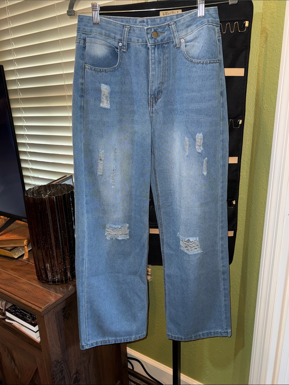 Source Unknown Light Blue Wide-Leg Distressed Jeans